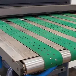 Transportador de vacío de múltiples correas