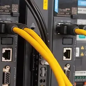 Sistema Avanzado de Control por Servo