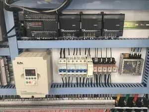 Control PLC Omron